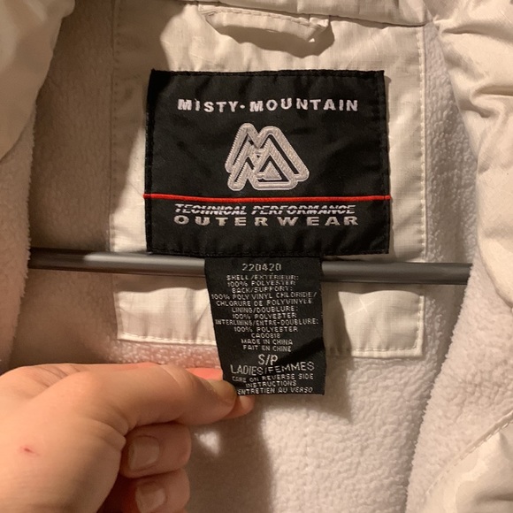 Misty mountain jacket - Picture 3 of 5